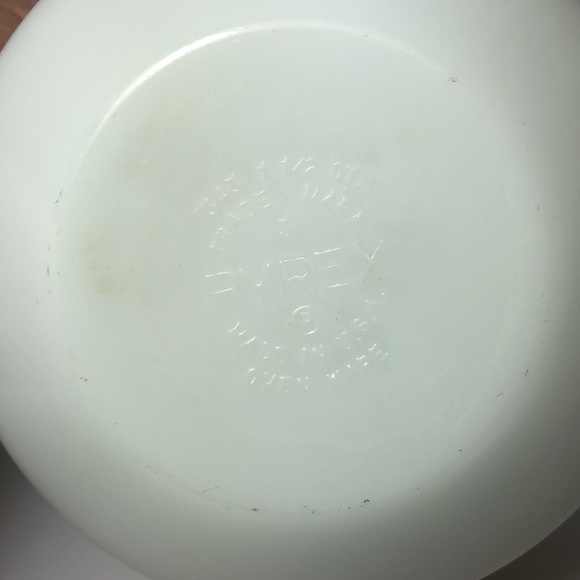 Pyrex Arches Fish Scale - Picture 3 of 7